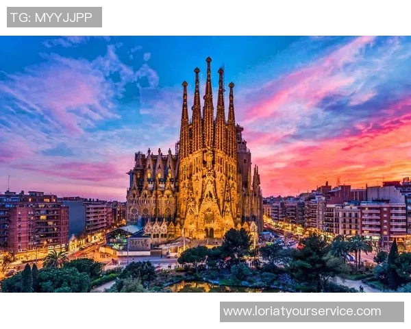 巴塞罗那：探索西班牙文化与现代艺术交汇的魅力之城